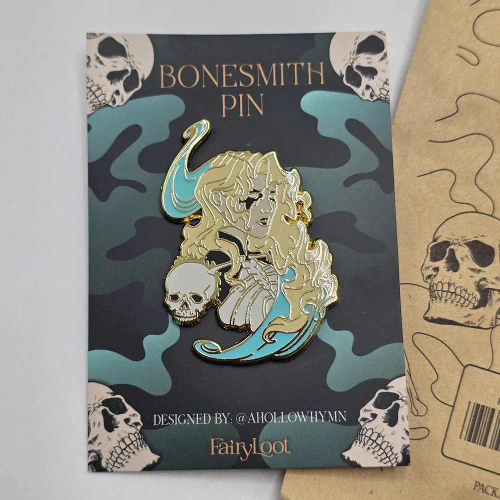 FairyLoot Bonesmith Wren Pin Glow Enamel Nicki Pau Preto Bookish Merch Fantasy